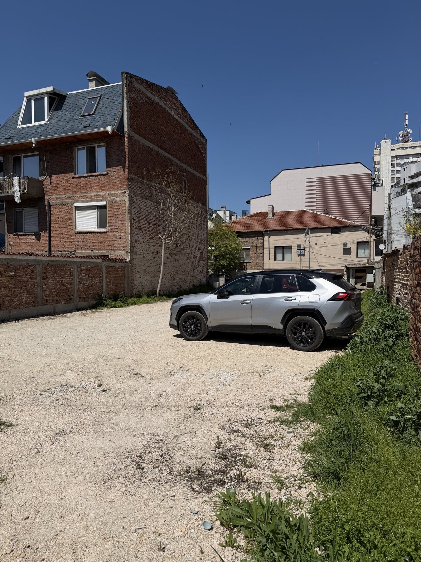 Парцелът и калканът — реална снимка